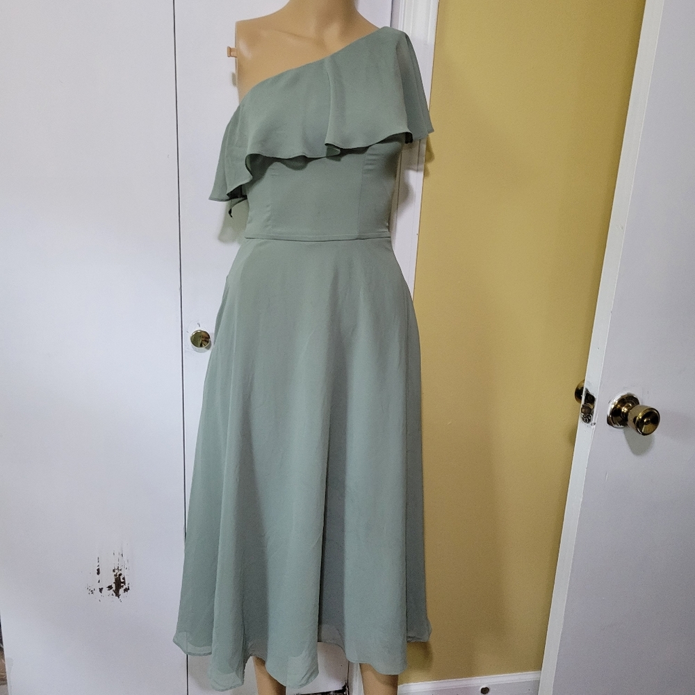 Dear Cleo Asymmetrical Sage Dress Sz 2